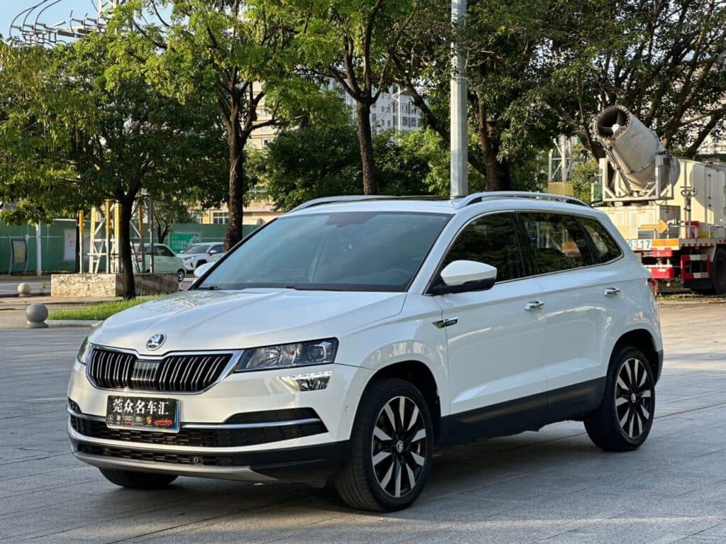 Skoda Karoq TSI 280 1.4T 2WD Premium Edition