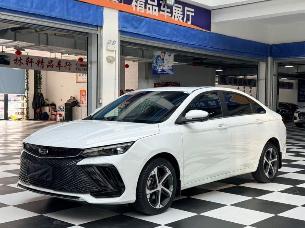 Geely Emgrand 1.5L CVT Ultimate Edition 2WD