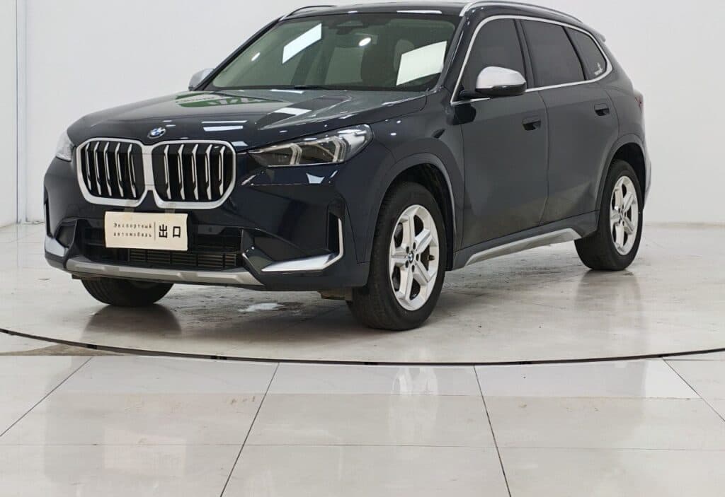 BMW X1 sDrive20Li 1.5Т X Design Edition